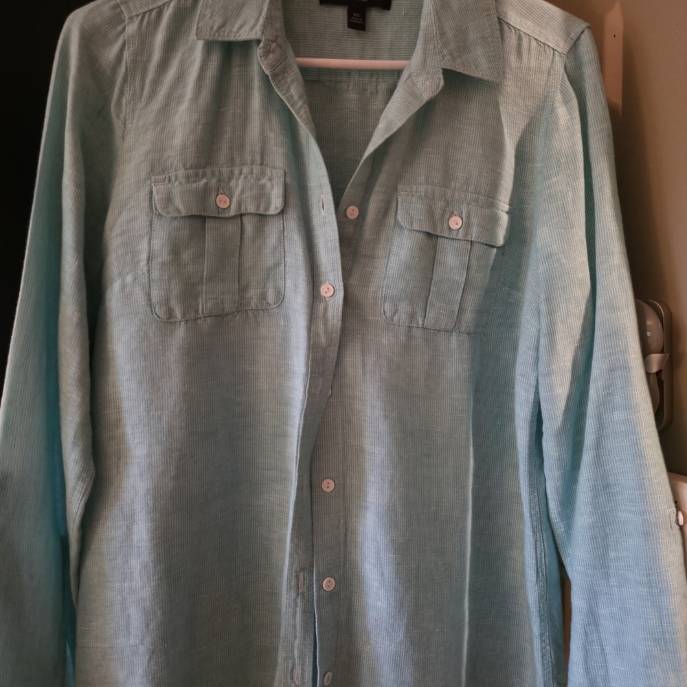 Banana Republic Soft Wash Aqua Shirt